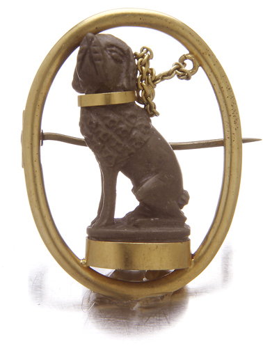 Victorian carved lava Spaniel brooch, carved in fu