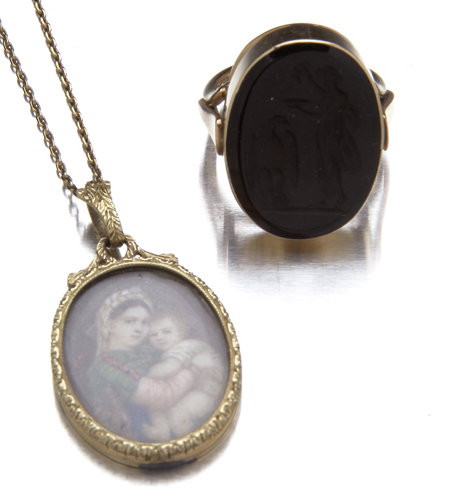 Classical hardstone intaglio ring and pendant mini