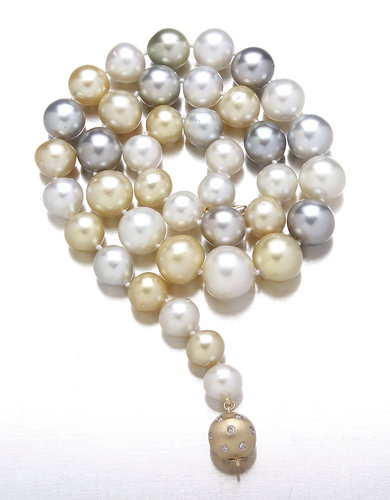 Multi-hue South Sea pearl necklace with diamond ba