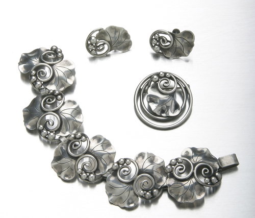 Georg Jensen Inc. sterling Leaf in Whirlpool brace