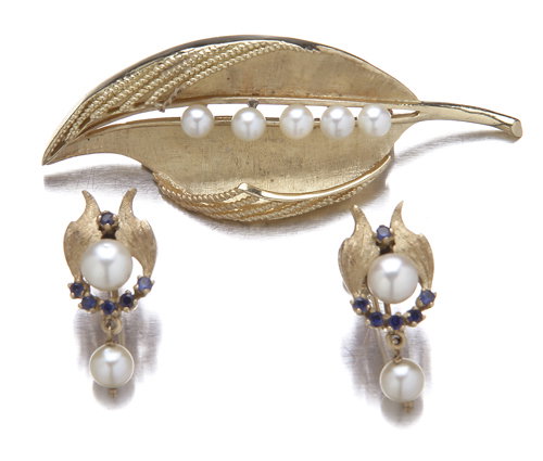 14K and pearl leaf brooch and 14K pearl and sapphi