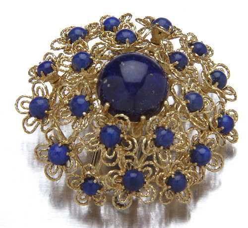 18K yellow gold and lapis brooch, a domed armature