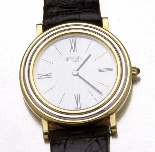 18K Fred Joailler watch for a gentleman, on black