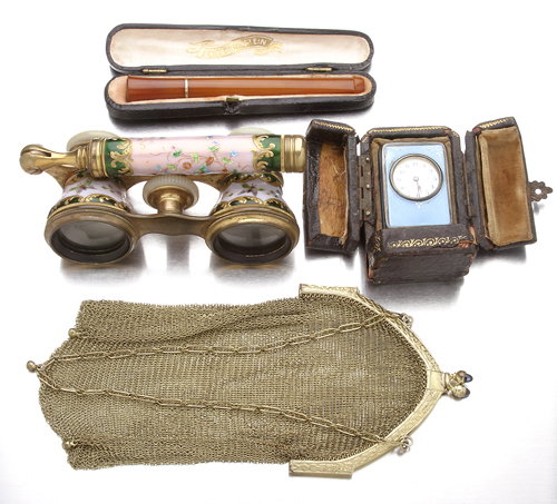 Accessories for a lady, early 20th c.: polychrome