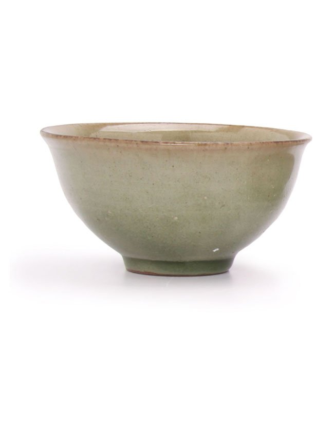 Highly Glazed Celadon Dish: Deep green with incised floral pattern. Dia. 12cm.
