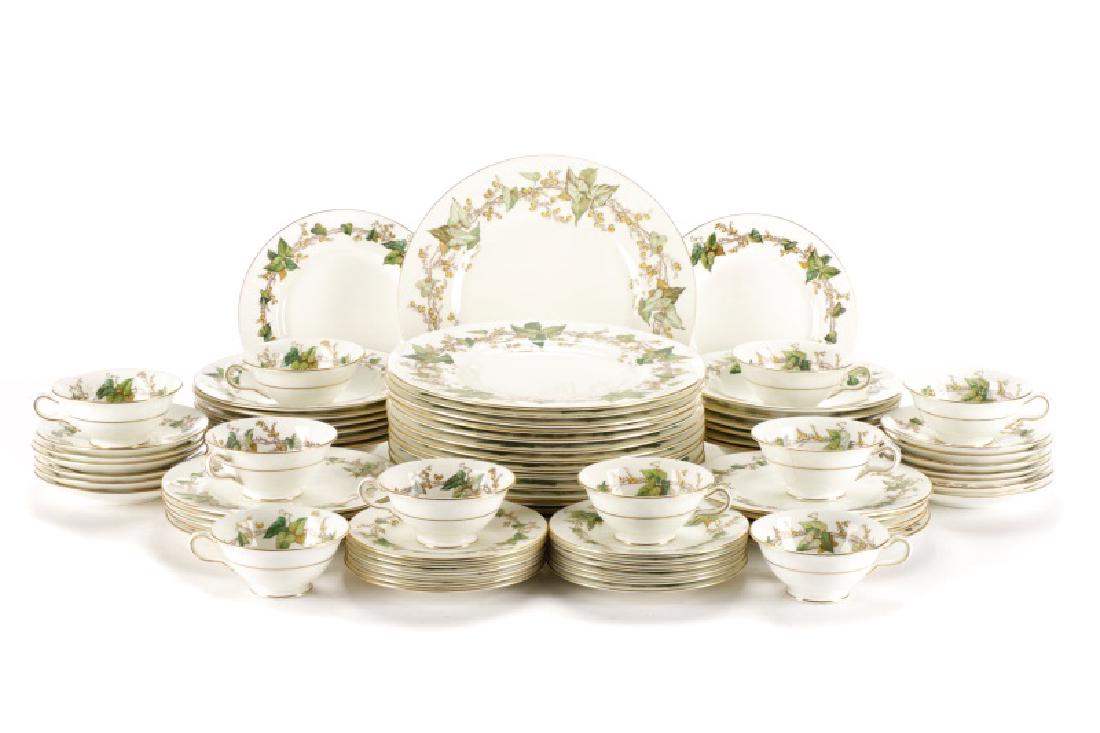 74 Pieces Minton Lothian Porcelain Dinner Ware (1 of 7)
