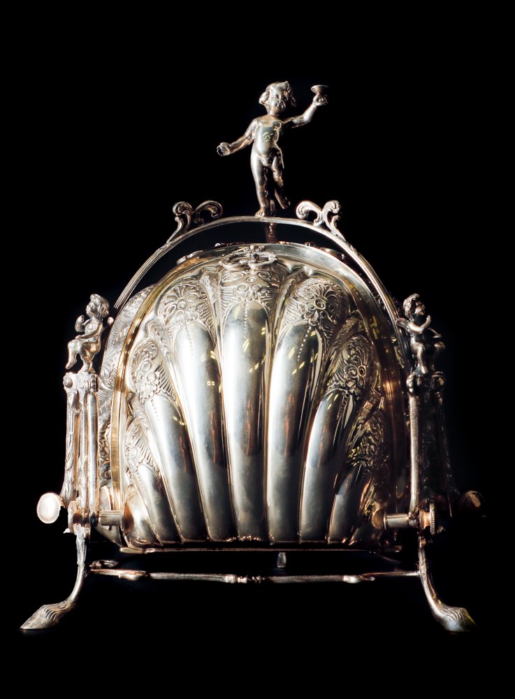 Fine Italian Sterling Figural Biscuit Box (1 of 5)