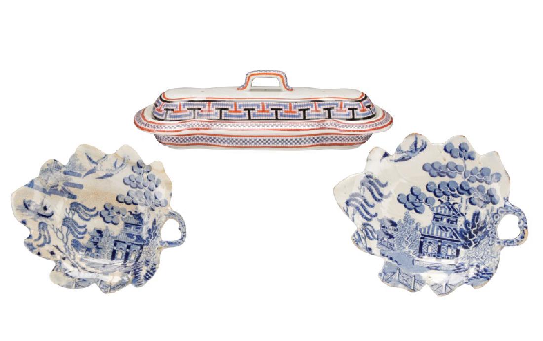 Three Pcs English Pearlware Porcelain, 19th C (1 of 9)