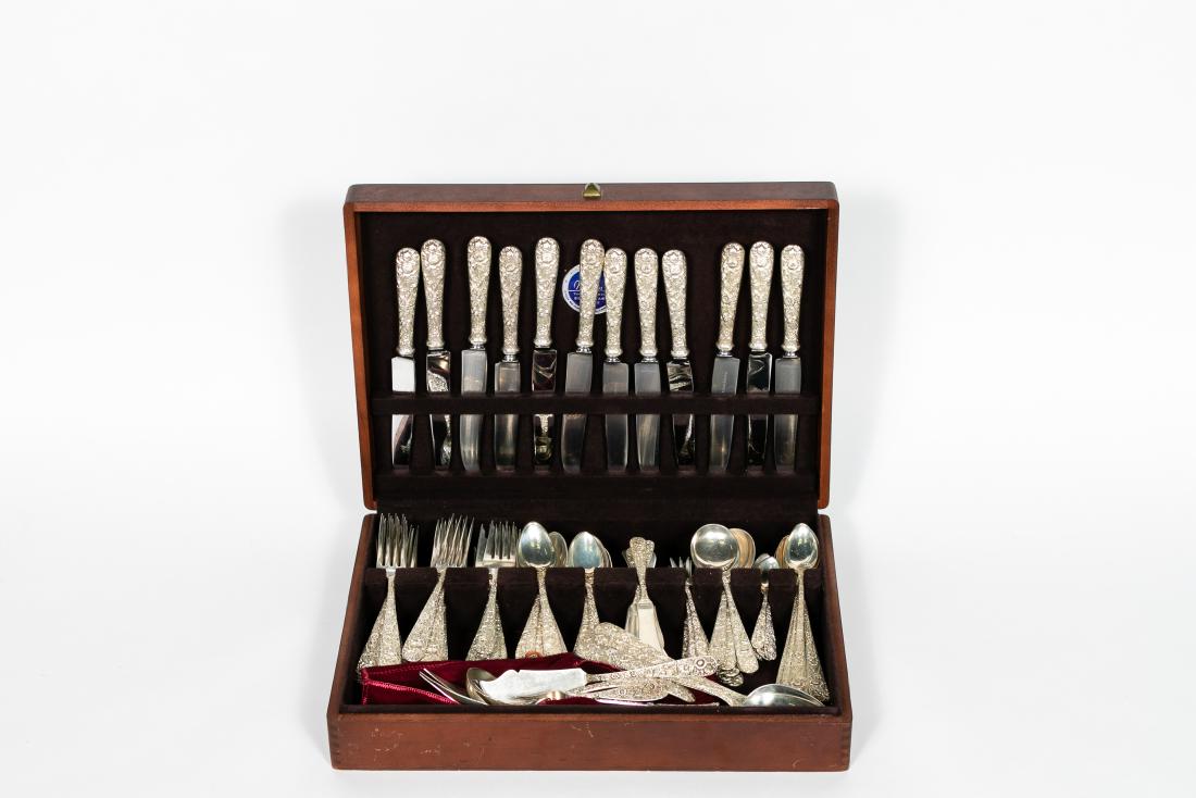 124 PC S. Kirk & Sons Sterling Repousse Flatware (1 of 9)