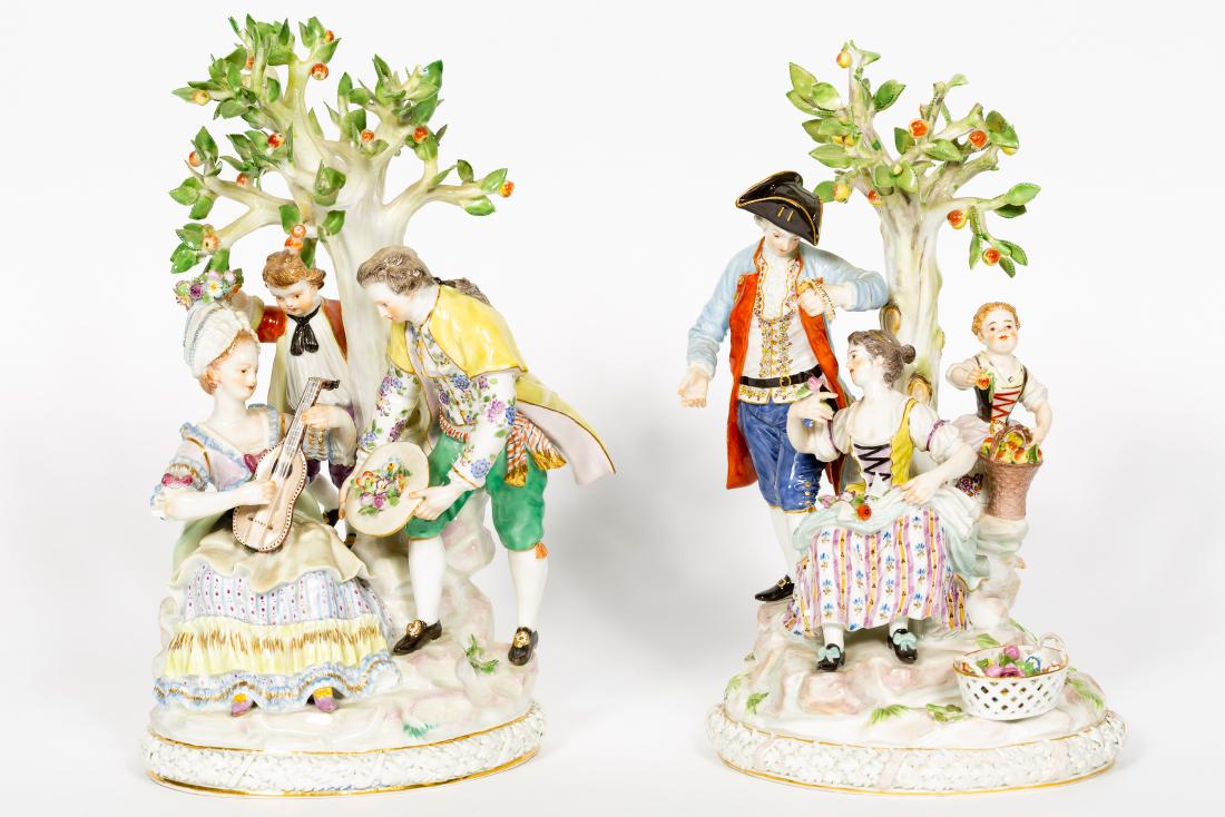 Two Meissen Apple Tree Porcelain Figurines (1 of 14)