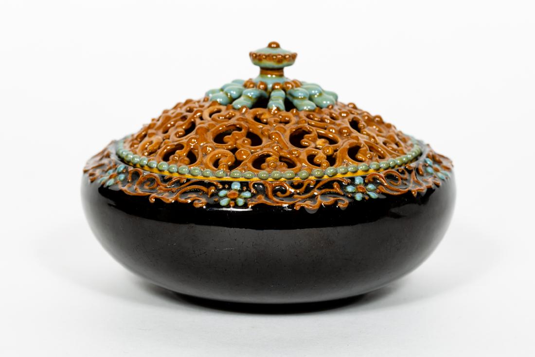 Weller Pottery, Turada Lidded Jar, Brown & Green (1 of 8)