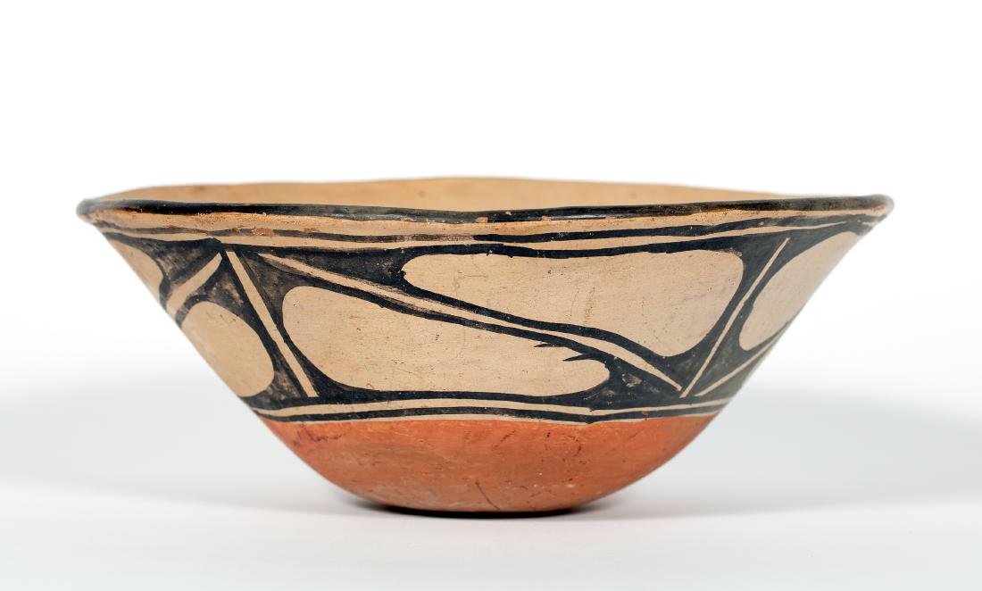 Acoma Pueblo Pottery Bowl (1 of 5)