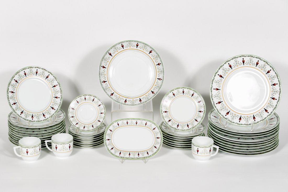 Bernardaud Limoges Christmas Dinnerware, 44pcs (1 of 7)