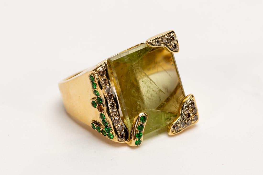 Robert Wander 18k Yellow Gold & Green Quartz Ring (1 of 7)