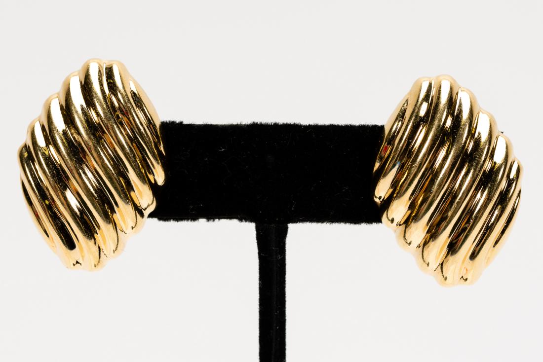 Pair, 14K Yellow Gold Ribbed Diamond Form Earrings (1 of 2)