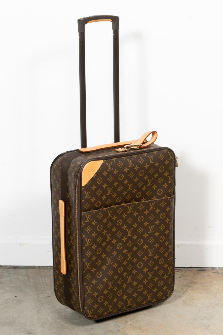 louis vuitton luggage bag price