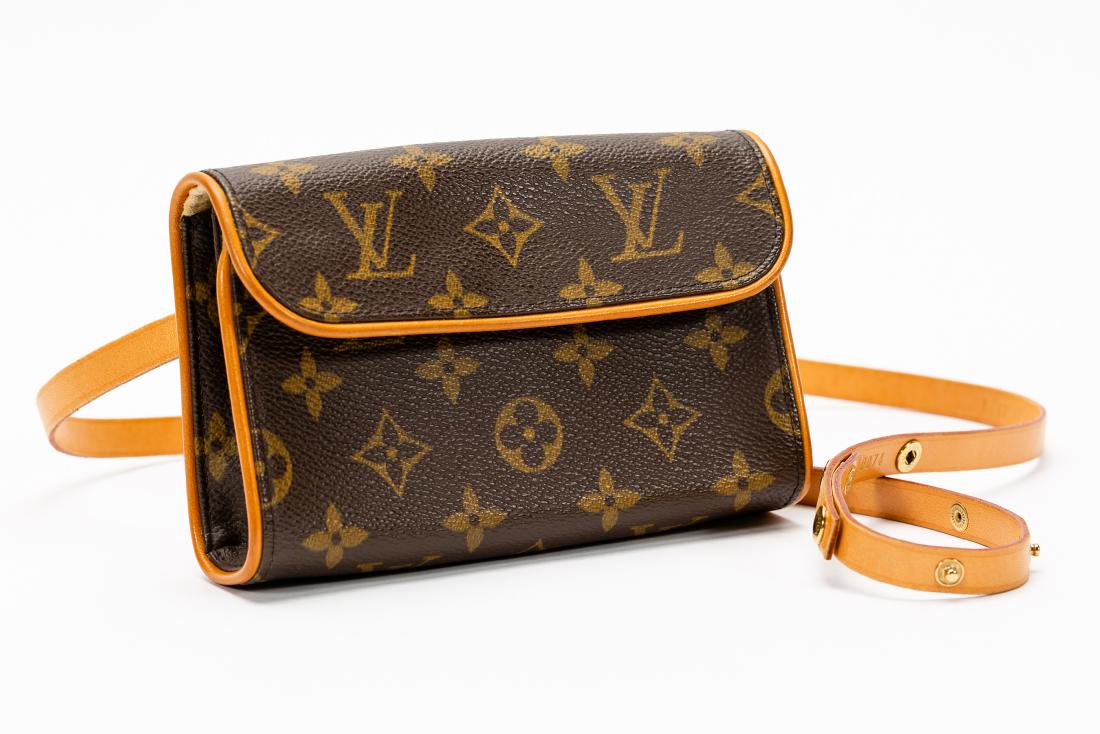 louis vuitton belt fanny pack