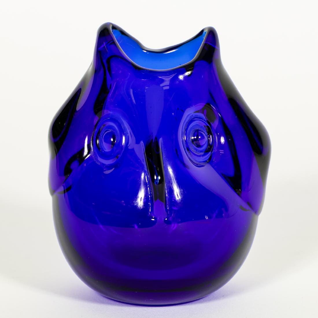 Dominick Labino Cobalt Blown Glass Owl Vase (1 of 7)