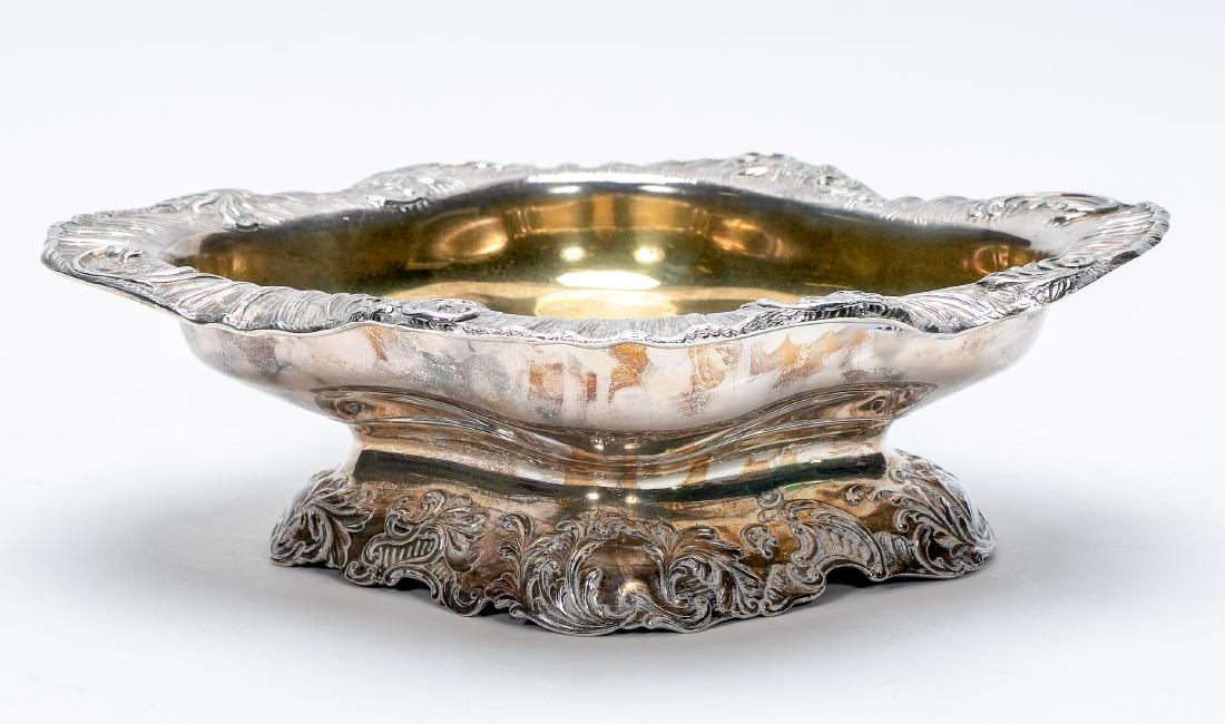 Gorham Sterling Repousse Center Bowl, Gold Wash (1 of 6)