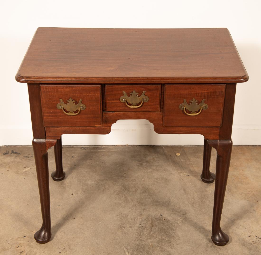 Queen Anne Mahogany Low Boy, 19th / 20th c. (1 of 9)