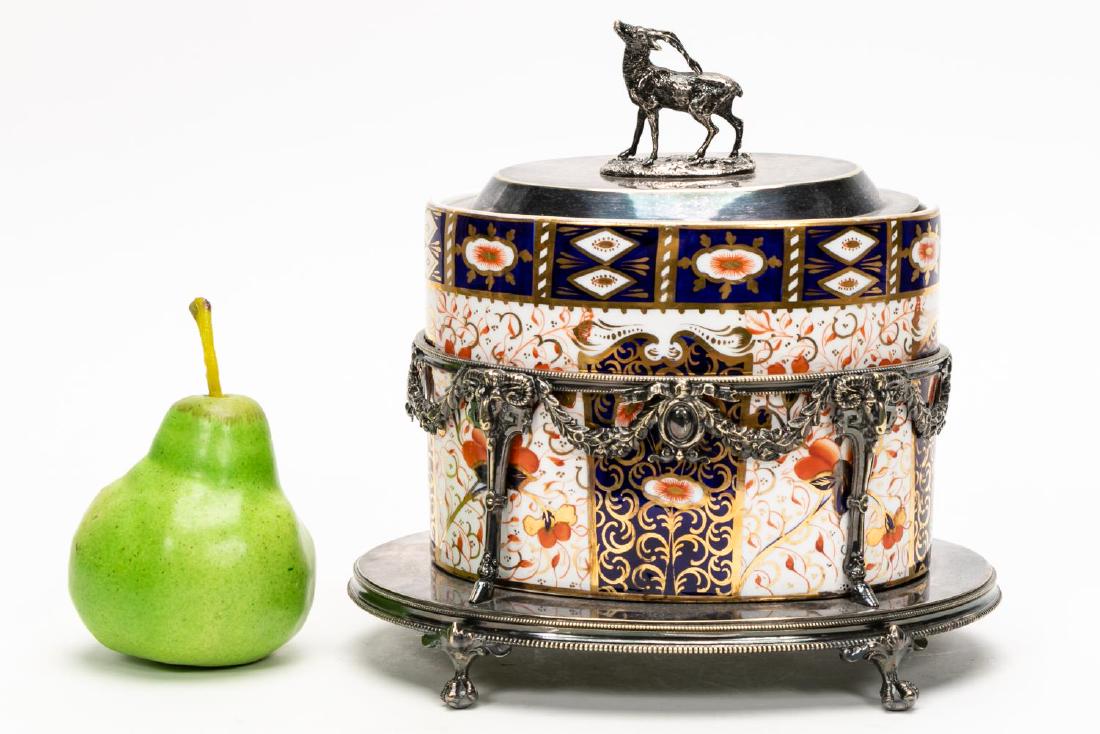 Davenport "Imari" Silver Plate Mounted Humidor (1 of 9)