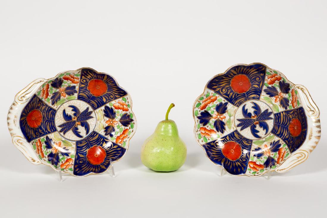 Pair, 19th C. English Imari Shell Dishes (1 of 5)