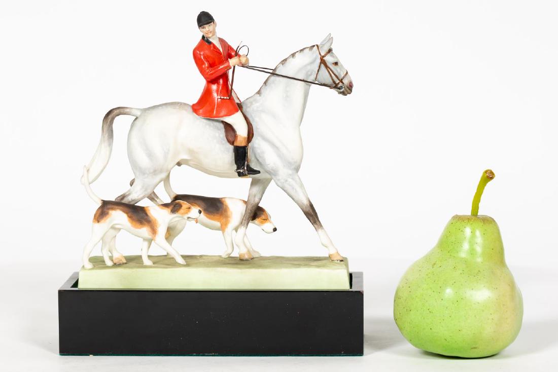 Royal Worcester Huntsman & Hounds Figurine (1 of 5)
