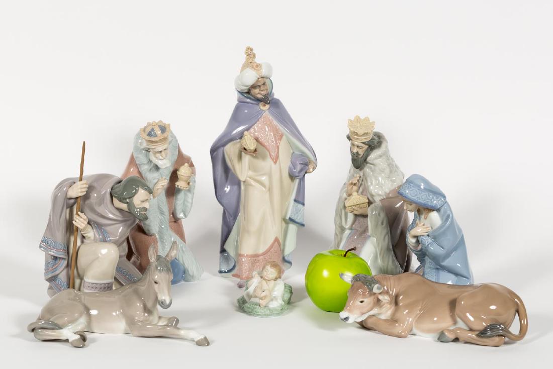 Lladro 8 PC Nativity Scene w/ Original Boxes (1 of 11)