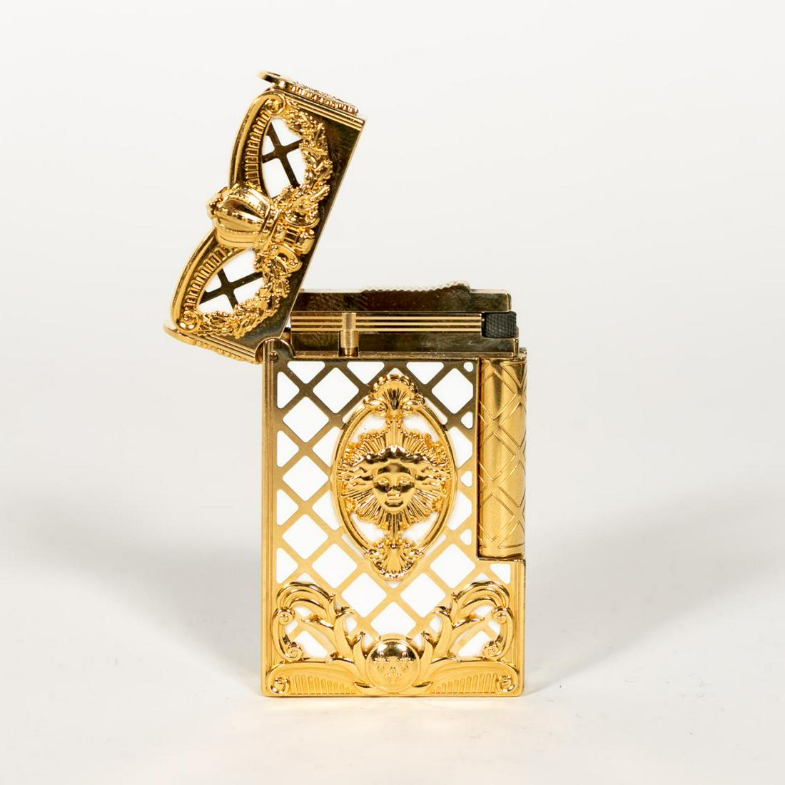 Dupont "Versailles" Lighter in Original Box & Case (1 of 9)