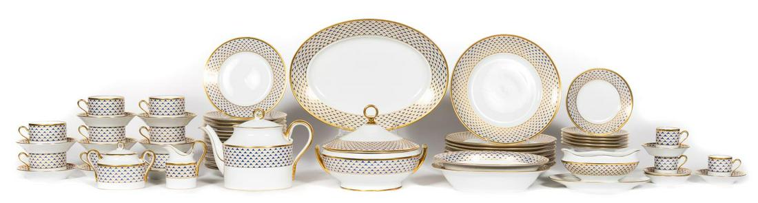 61 Pc, Richard Ginori "Diamanti" Dinner Service: Richard Ginori (Italian, founded 1735). "Diamante" or "Diamanti" (active 1966-1998); a sixty-one piece dinner service comprising eight dinner plates (10.375"), sixteen salad plates (7.75"), six bread 