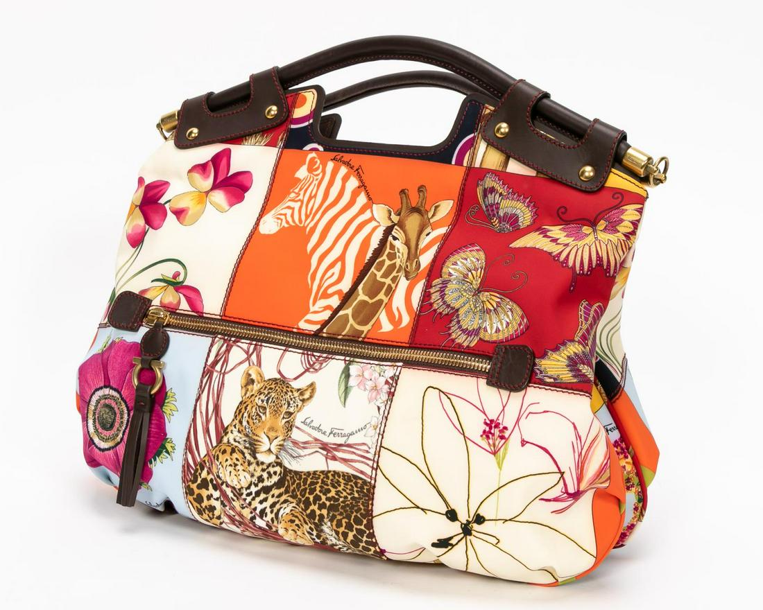 custom laundry bags wholesale