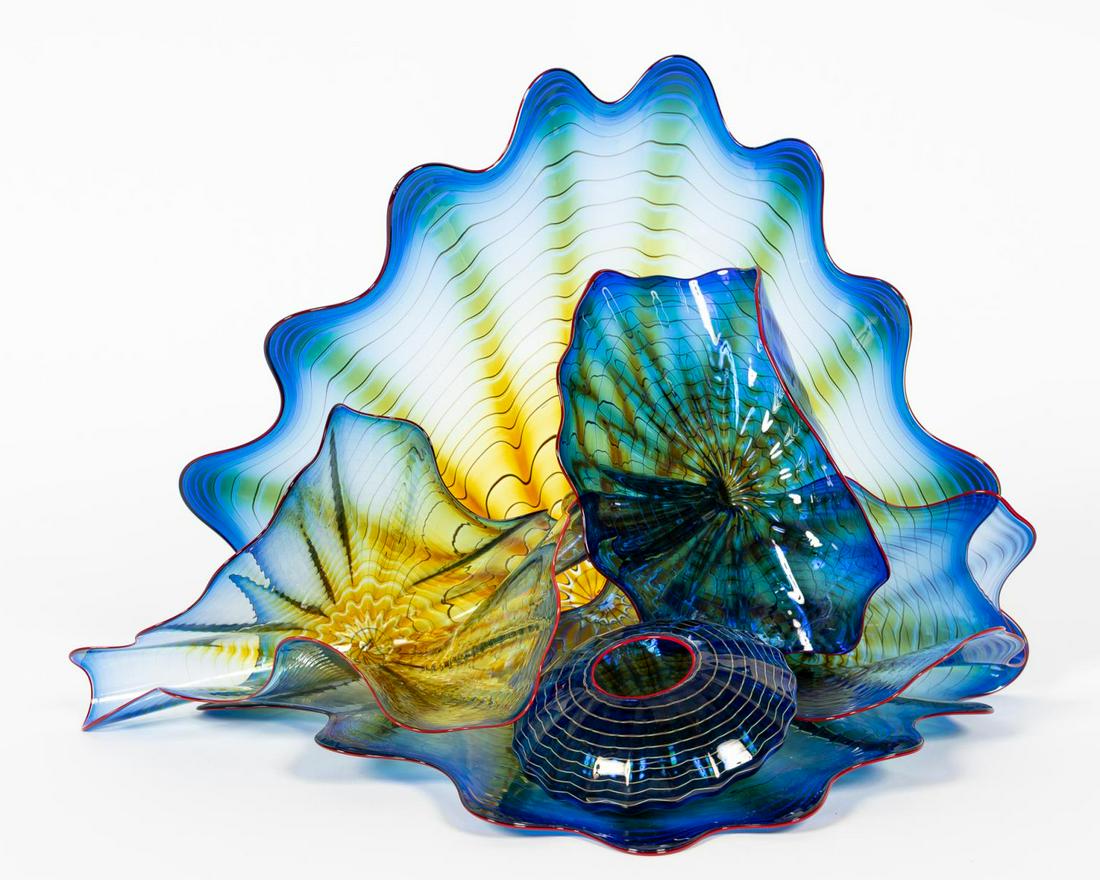 5 PC, DALE CHIHULY BLUE SEAFORM SCULPTURE, 1994: Dale Chihuly (American, B. 1941). "Blue Seaform Group with Red Lip Wraps" - 1994, multi-tone blown glass sculpture, signed and dated to verso of urchin form "Chihuly, 1994". A five piece sea form scul
