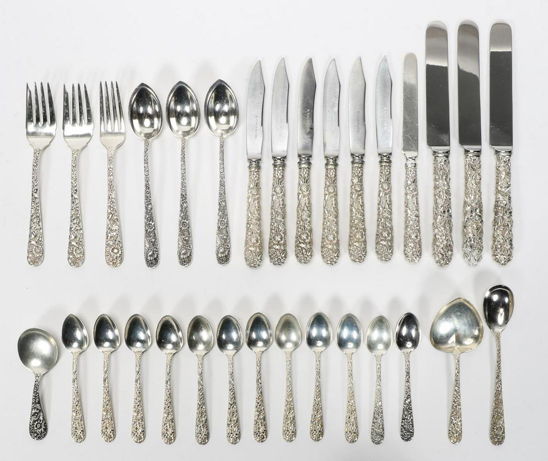 31PC "REPOUSSE" KIRK & SON PARTIAL FLATWARE SET: Samuel Kirk & Son (American (Baltimore), founded 1815), late 19th / early 20th century. A thirty-one piece partial sterling silver dinner service in "Repousse" (active 1924 - 1999) comprising of two s
