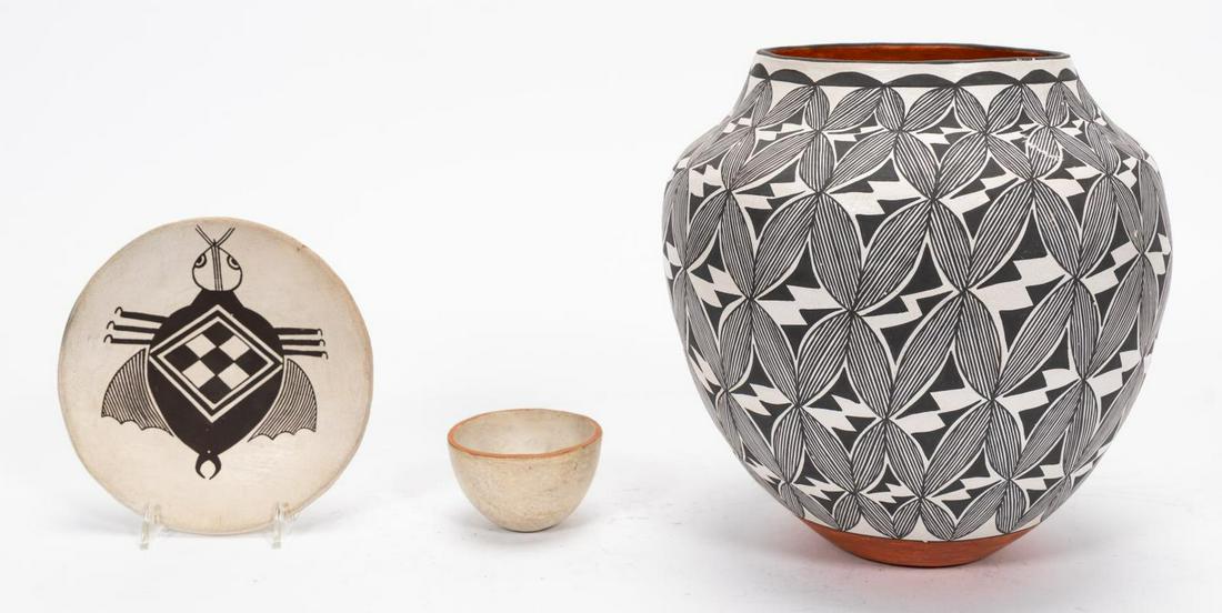 3 SIGNED ACOMA POTTERY PIECES, PLATE, JAR, & BOWL (1 of 8)