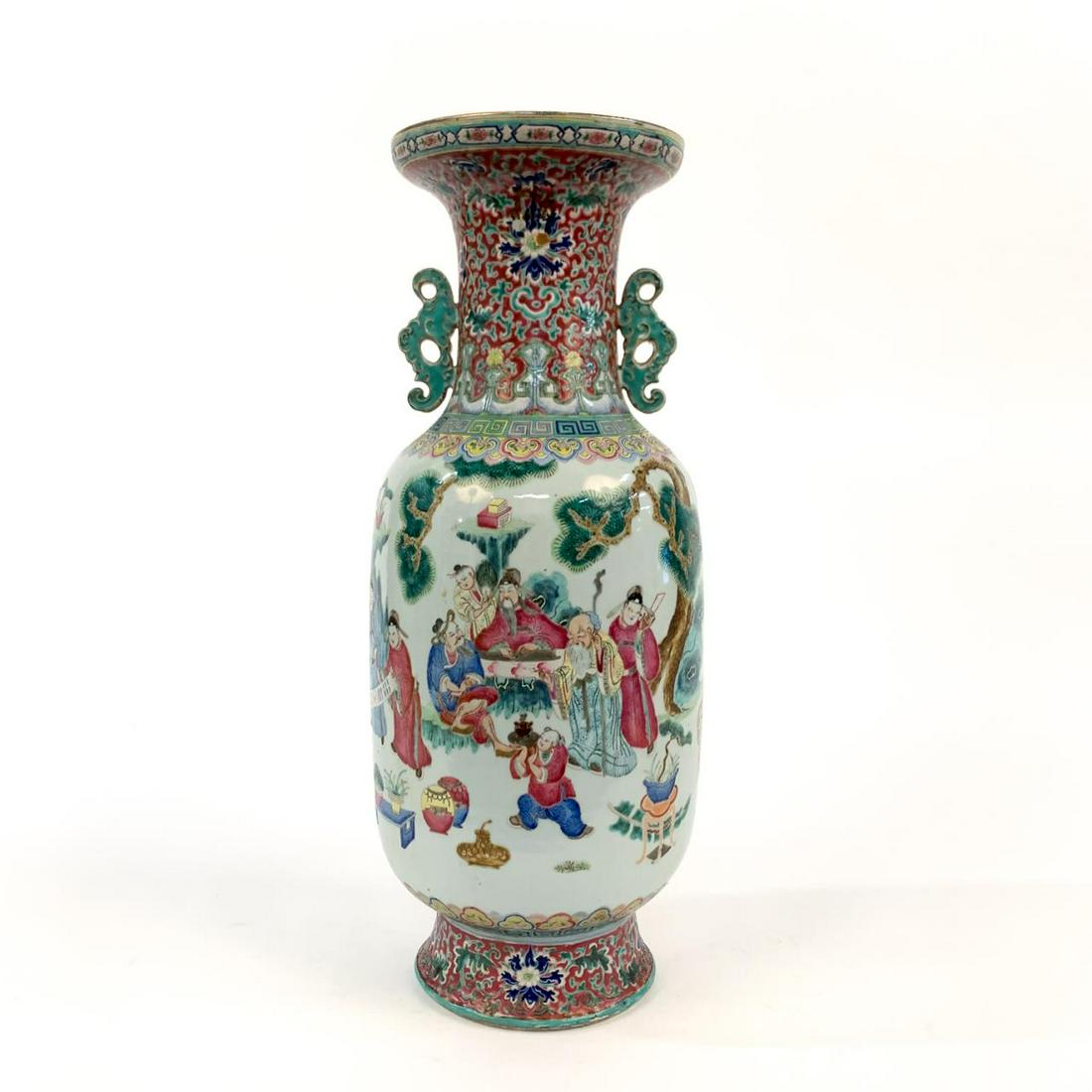 LARGE CHINESE FAMILLE ROSE FIGURAL VASE (1 of 9)