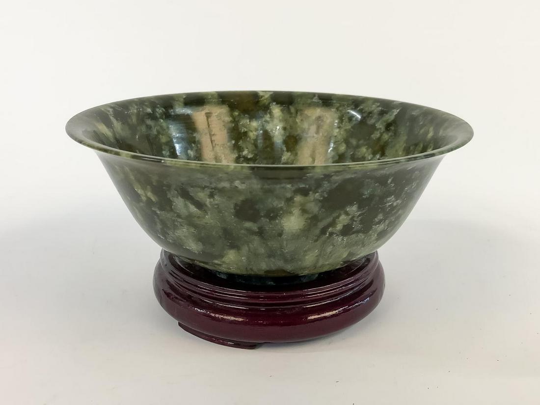 CHINESE GREEN SPINACH JADE BOWL ON WOODEN STAND (1 of 7)