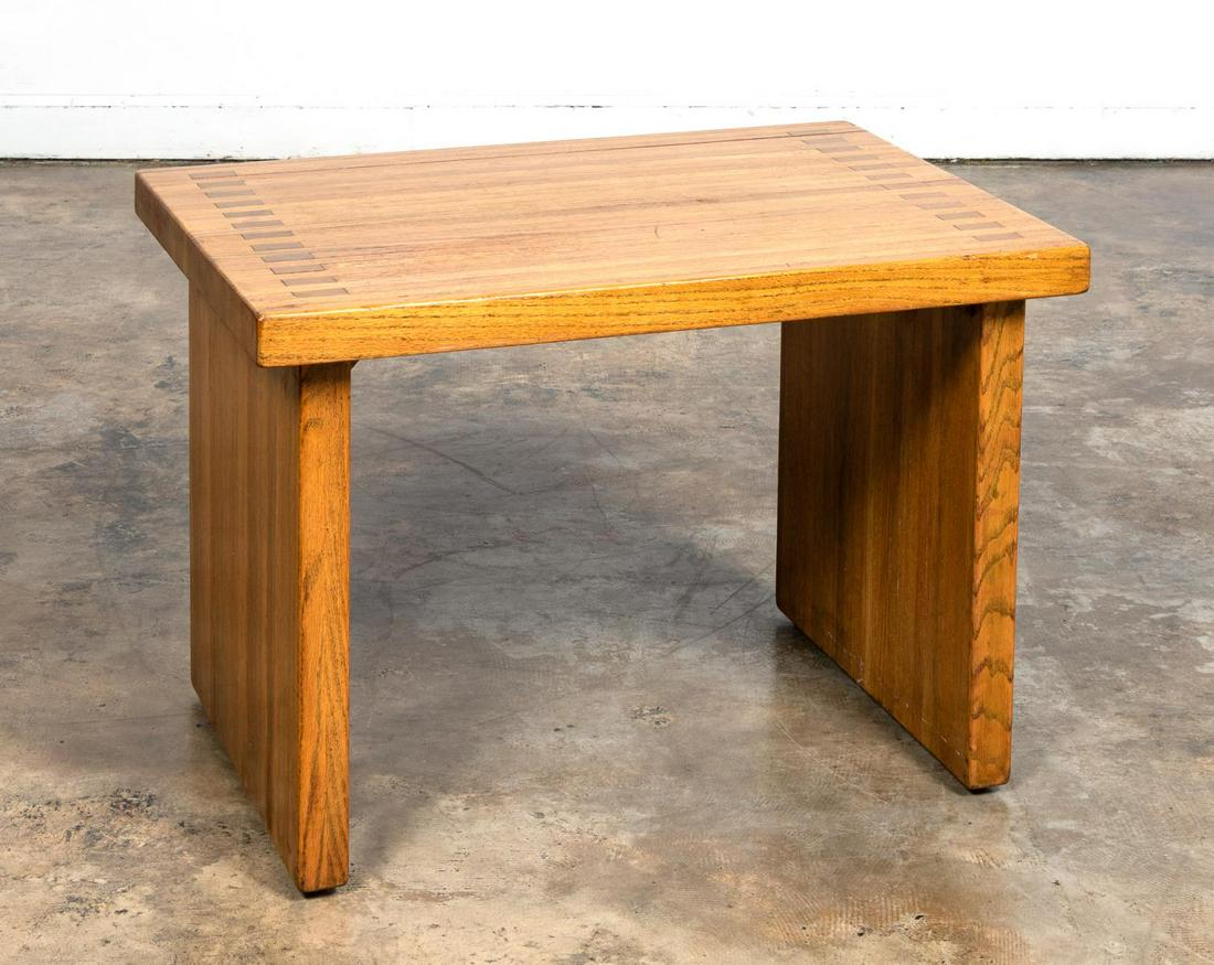 MID-CENTURY OAK RECTANGULAR SIDE TABLE: Possibly American, mid-20th century. Rectangular oak side table having exposed mortise and tenon construction. Unmarked. Approx. h. 20.5", w. 30", d. 21".