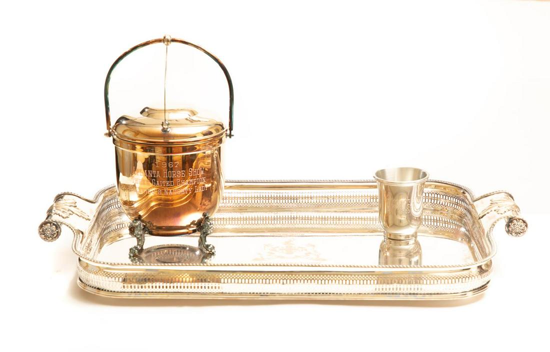 Group of Three Silverplate and Pewter Items (1 of 6)