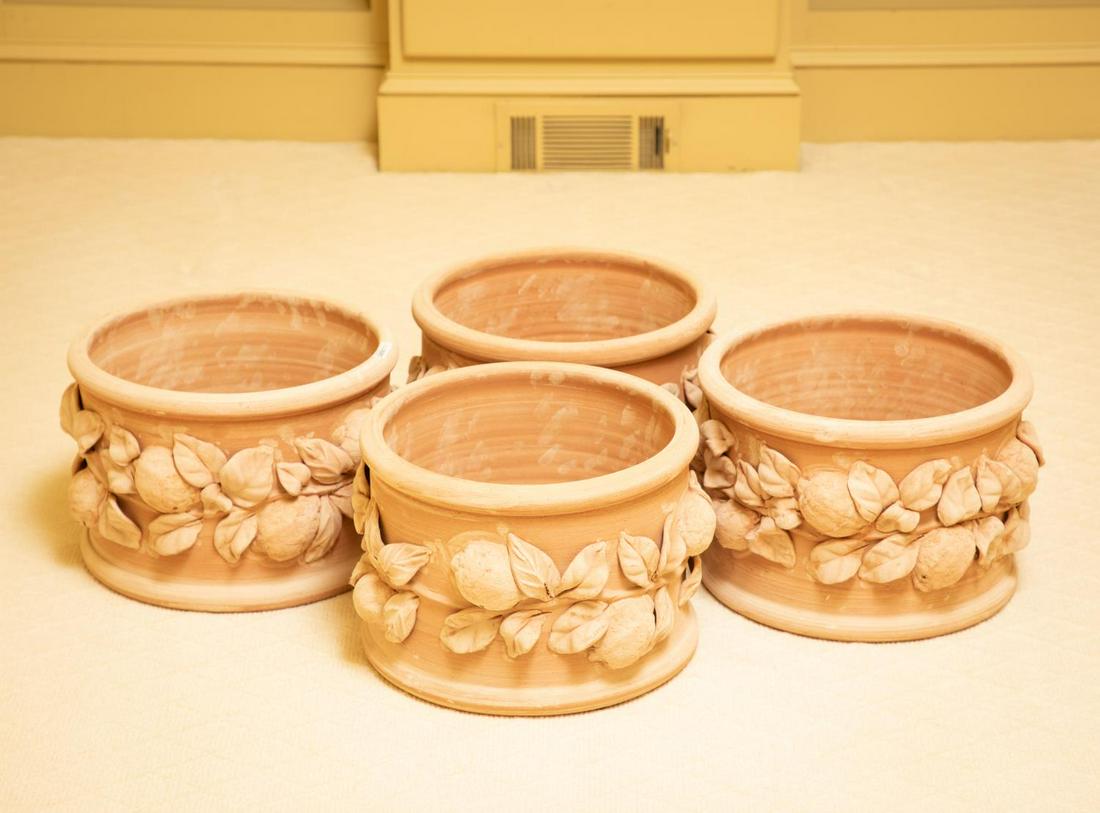 Group 4 Terra Cotta Planters (1 of 3)