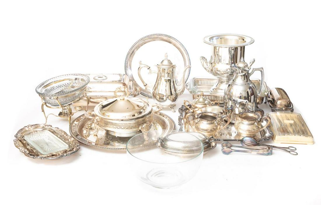 Group Lot 21 Pieces Misc. Tableware (1 of 7)