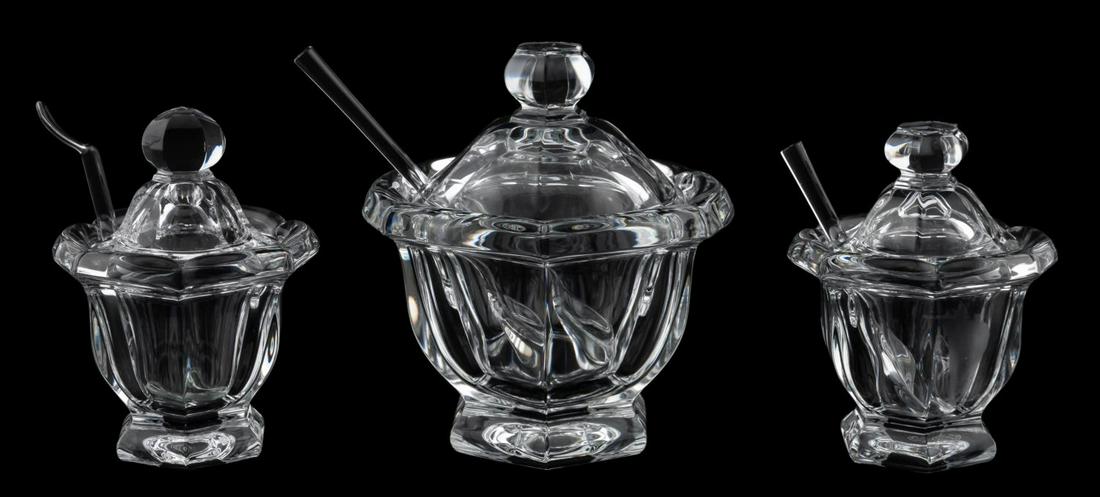 6 PCS, BACCARAT, HARCOURT & BRETAGNE PATTERNS: French, contemporary. "Bretagne" pattern crystal lidded jam/jelly with spoon, together with two mustard jars in the "Harcourt Missouri" pattern, one complete with Baccarat lid and spoon, the other wit
