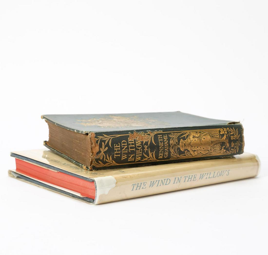 2 PCS, WIND IN THE WILLOWS, KENNETH GRAHAME 1ST ED: Kenneth Grahame (British, 1859-1932). 1908 first edition and 1940 Limited Editions Club of "The Wind in the Willows". Approx. h. 9.5" (largest) Item from the Estate of Forest "Tag" Hunter, Atlanta, GA