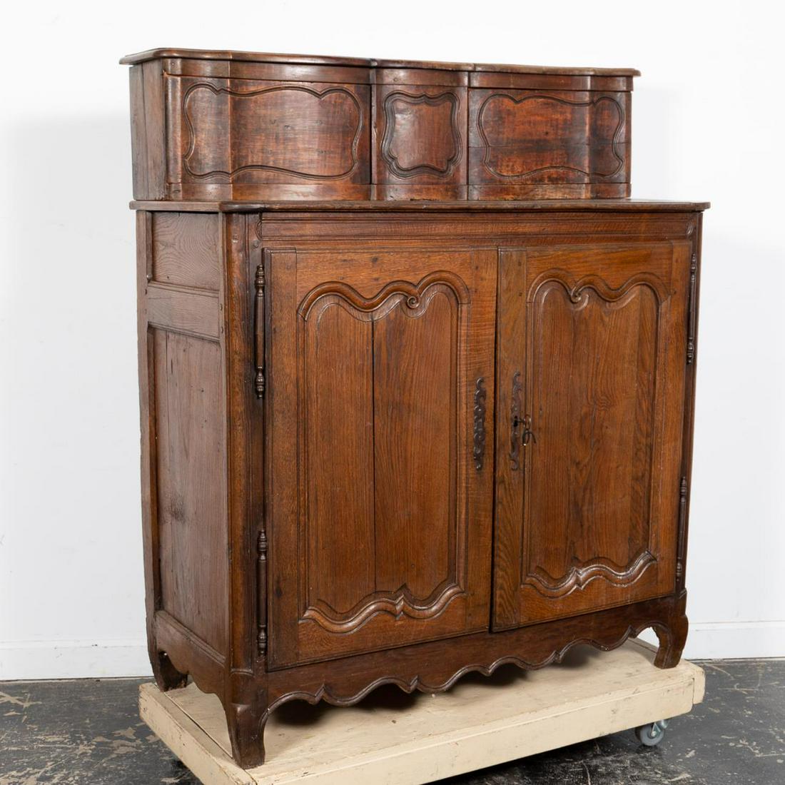 18TH C. FRENCH PROVINCIAL WALNUT BUFFET A GLISSANT (1 of 6)