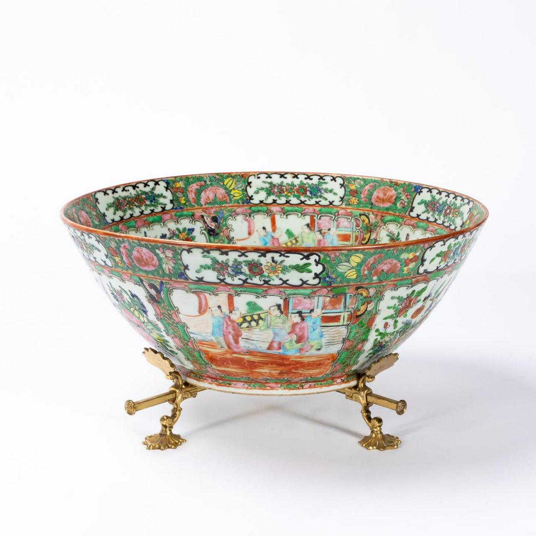 CHINESE EXPORT ROSE MANDARIN PORCELAIN BOWL (1 of 7)