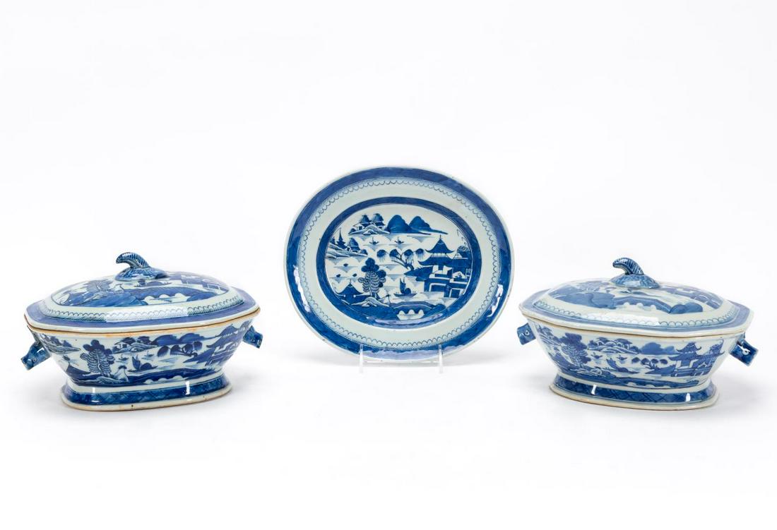 GROUP OF 2 CANTON PORCELAIN TUREENS & ONE PLATTER: Chinese. Group of two blue and white porcelain Canton pattern tureens with ram's horn finial and one oval platter. Unmarked. Provenance: From the Lifetime Collection of Billy S. Arant, Jr., Chattanoog