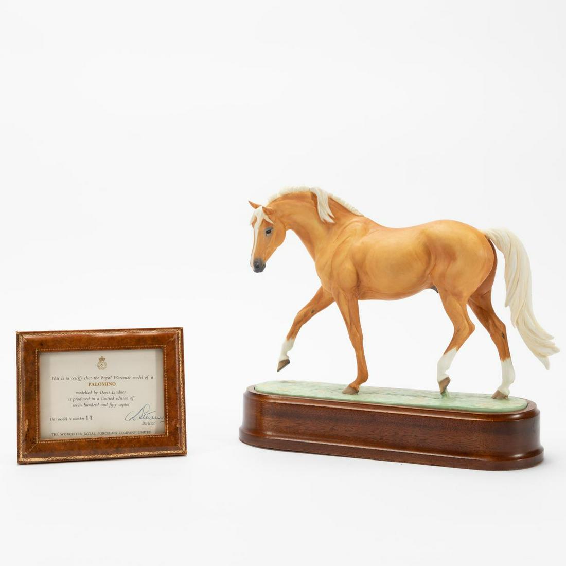 ROYAL WORCESTER 'PALOMINO' HORSE FIGURE ON STAND (1 of 7)