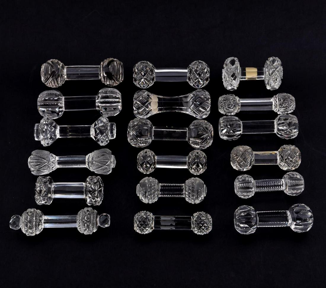 18 MISC. CUT CRYSTAL KNIFE RESTS (1 of 5)