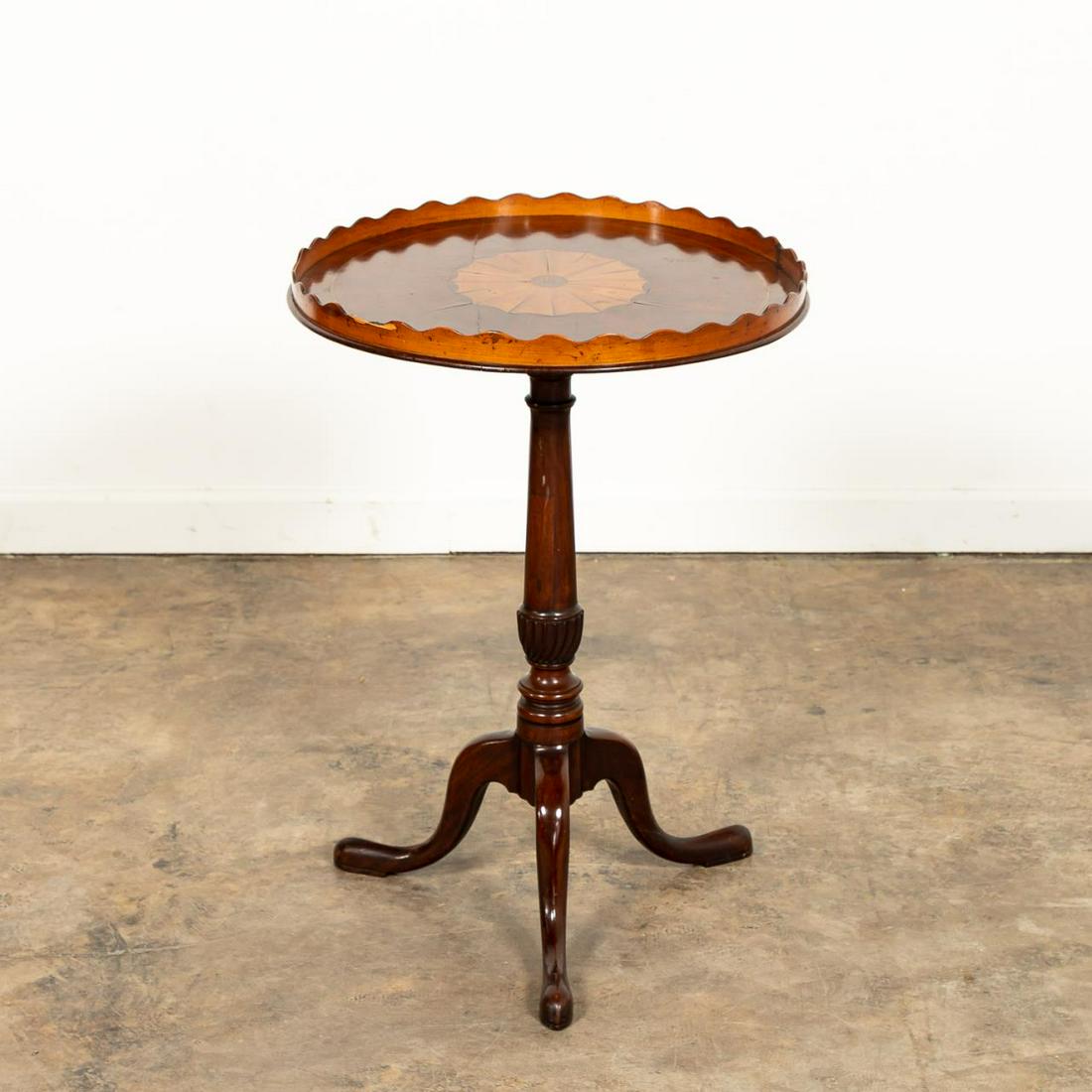 19TH CENTURY INLAID TRAY ON CARVED PEDESTAL: English, 19th century with later elements. Oval scalloped parquetry inlaid tray with central patera, now on a mahogany pedestal in the Georgian taste, rising on three cabriole legs. Unmarked. Provenan