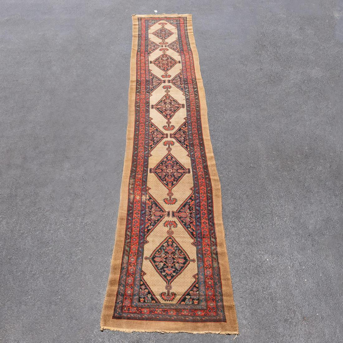 ANTIQUE SERAB CARPET, 17'4" X 3' (1 of 6)