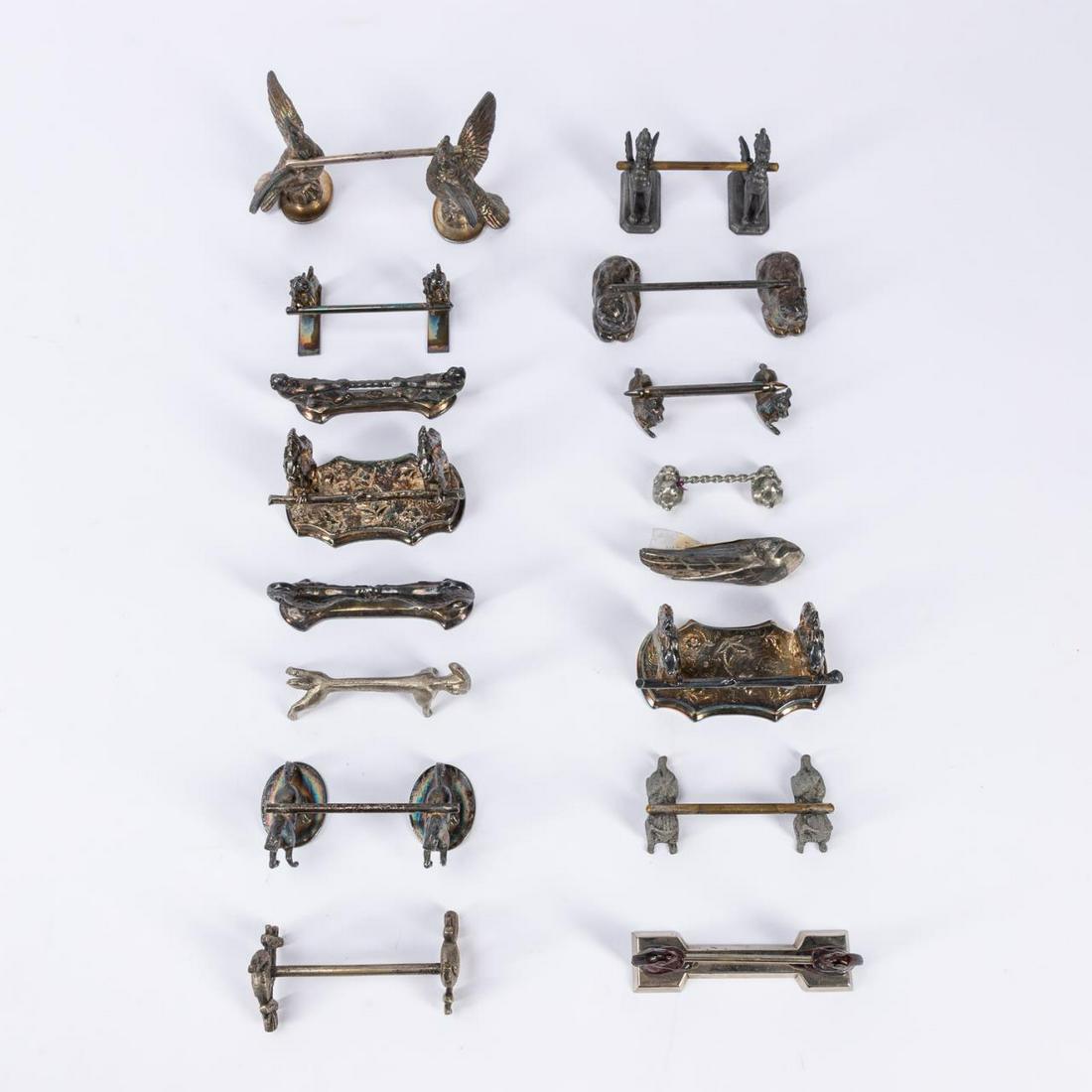 16 ANIMAL MOTIF METAL AND SILVER PLATED KNIFE REST (1 of 6)